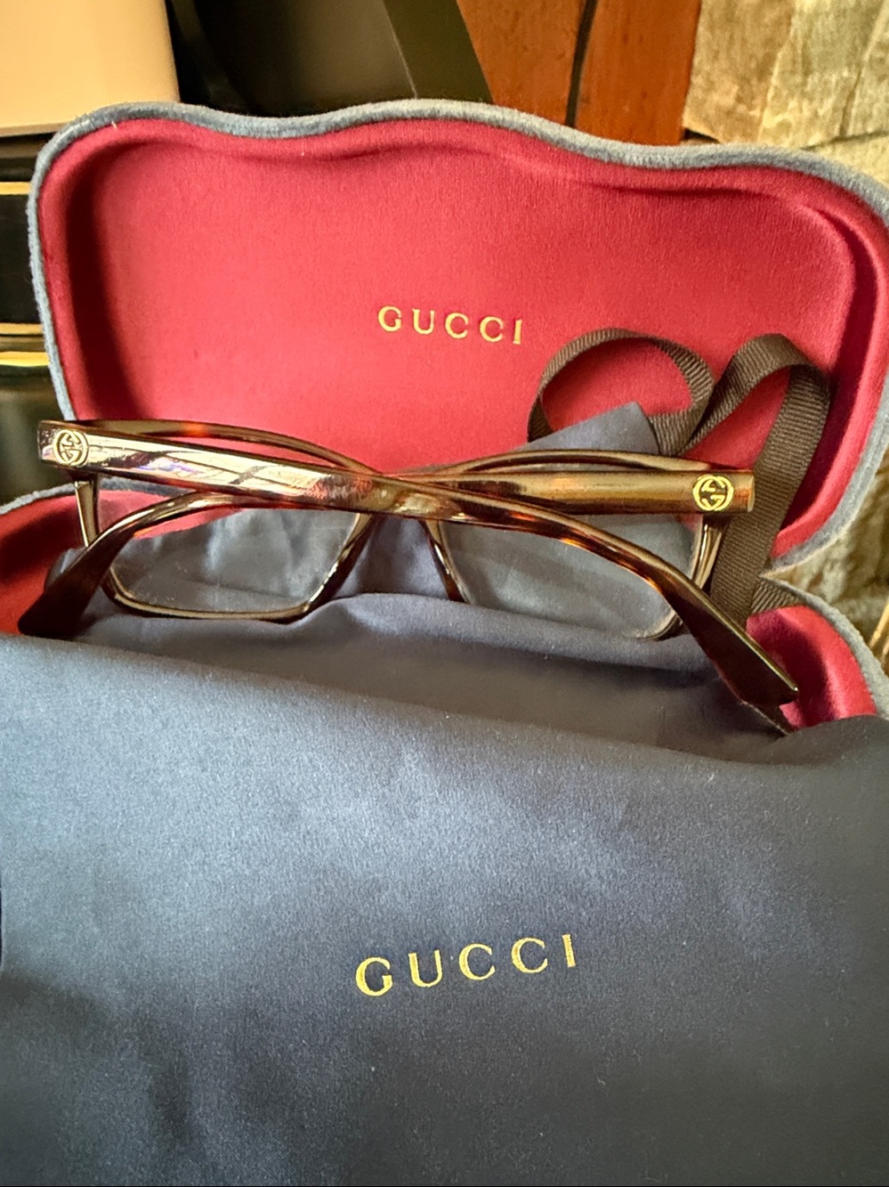 Gucci GG00350 Unisex  Tortoiseshell Frames: Original Case & Satin Gucci Bag